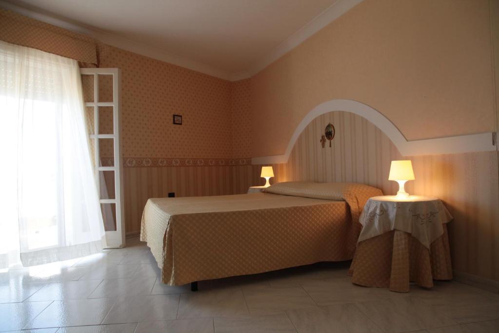 Bed And Breakfast Casagalez Santa Domenica  Kamer foto