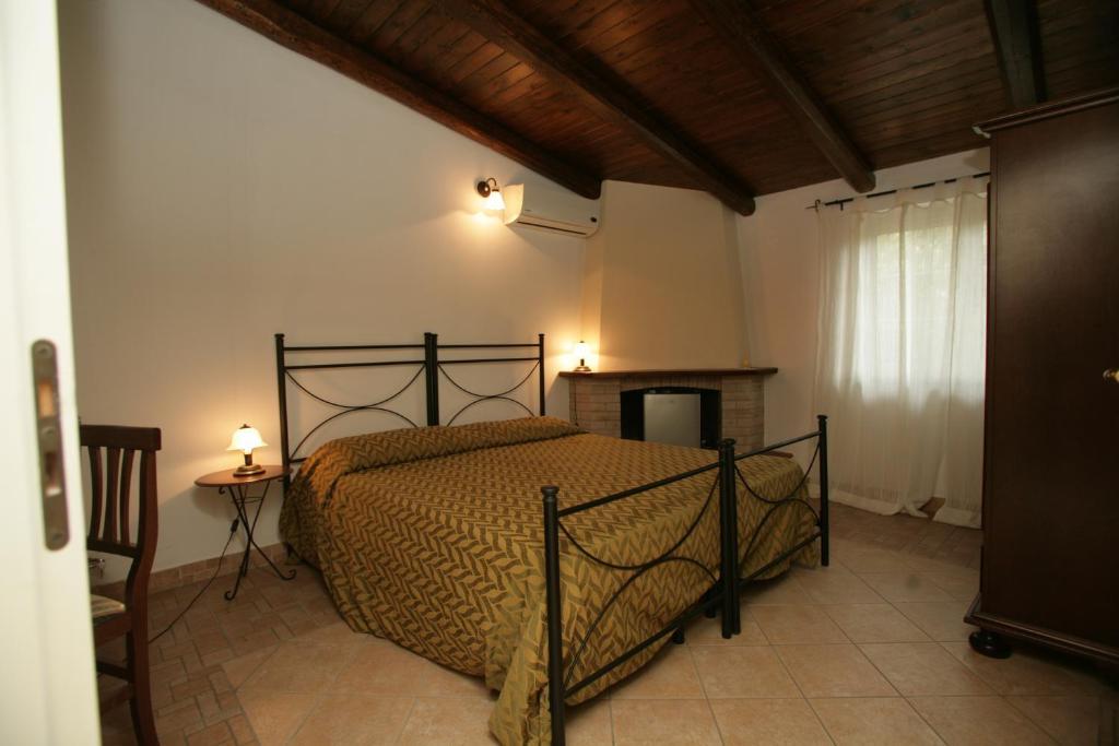 Bed And Breakfast Casagalez Santa Domenica  Kamer foto
